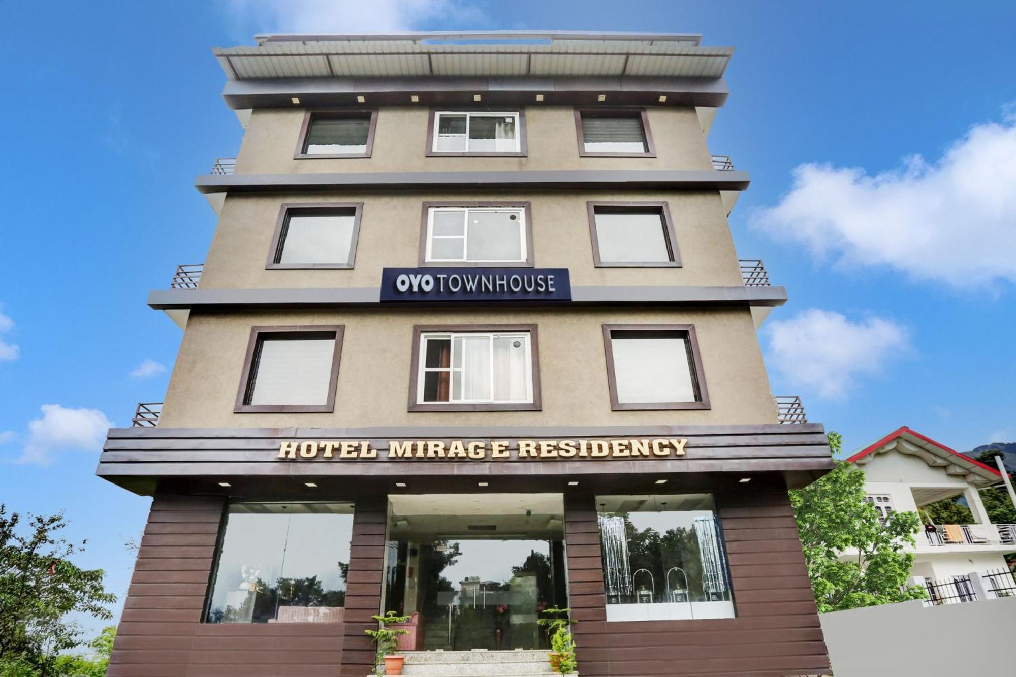 Super Townhouse Dharamshala Otel Dış mekan fotoğraf